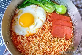 泡面的6种神仙吃法，劲道爽滑香气扑鼻，原来还可以这么好吃图片