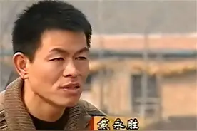 2001年男子为救患癌母亲，走遍全国15省找药方，3年后奇迹发生图片