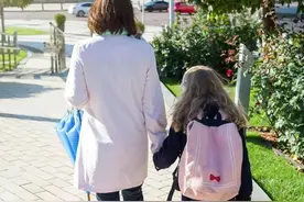 麻将馆的故事（六）：不顾家的女人，自食其果不值得同情图片