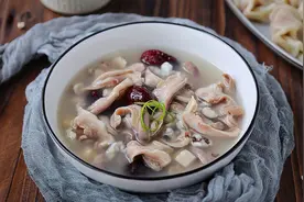 猪肚炖什么好吃又营养又养胃，这3款猪肚汤助你一臂之力图片