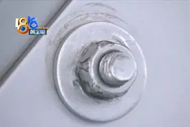 “路虎”引擎盖抖动，谁动了四颗螺母图片