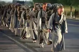 生病老和尚的凄凉：无儿无女，没有积蓄，寺院不收留图片