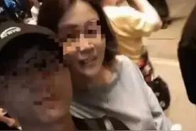 曝南航胡教授师生恋后续：涉事师生已报警，闺蜜发声为胡教授喊冤图片