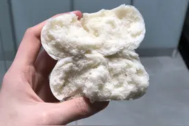 蒸馒头发面时，不要只放酵母，牢记5个窍门，馒头蓬松又香甜图片