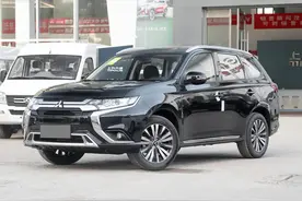 三菱欧蓝德售价跌破13万，为何还是卖不动？图片