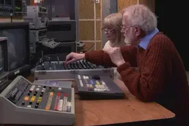 最近小红书上火起来的复古DV机，放在当年是真的难用图片