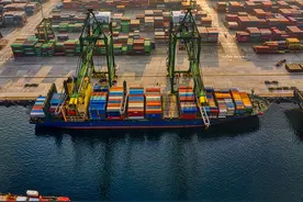 海运附加费不断加码，卖家成本持续增加图片