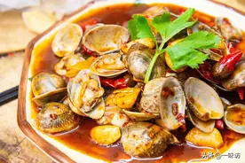 馋嘴炒花甲的做法，麻辣鲜嫩多汁超下饭，很多人一次能吃2斤图片