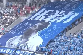 “谢晖！你过来呀！”全场球迷“腾式怒吼”，连沪争霸恍如隔世图片