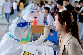 女大学生“私会”男友，核酸结果“有猫腻”，呈阳性后或被开除图片