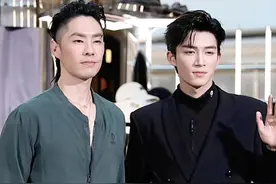 上海这一夜，46岁吴建豪不输22岁王星越，年轻时不起眼，越老越帅图片