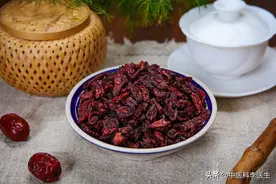 大汗虚脱，腰膝酸软，阴阳两虚，不妨了解中药“山茱萸”图片