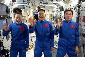 芒果头条丨筑梦航天，致敬“追星星的人”图片