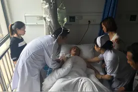 男子力大如牛，天生有四个肾，妻子微微一笑：他身体好的很图片