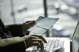 买错机票支付天价退票费合理吗？为何国外航司24小时可退？图片