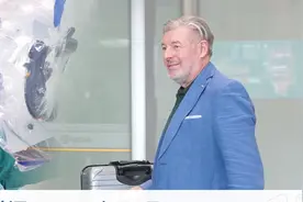 世界颅底脑干手术大咖今抵达北京，开启天坛医院示范手术！图片