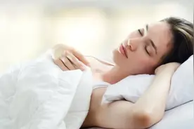 被子颜色影响睡眠质量？怎样提高睡眠质量，专家给出答案图片