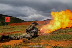 “高清”大图带你走进喷火兵训练日常图片