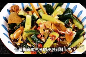 腌黄瓜用盐杀水就错了，教你一招，清爽入味嘎嘣脆，10分钟就能吃图片