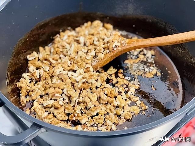 御清颜阿胶糕是真的吗 2026年御清颜阿胶固元膏是真的吗