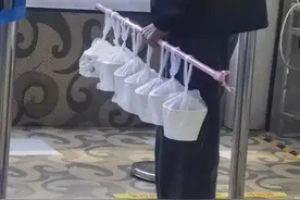 大学食堂里的干饭智慧(那些让人笑到肚子疼的搞笑图片)图片