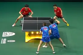 德班世乒赛：王楚钦孙颖莎混双成功卫冕图片