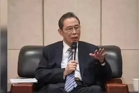 这次我们中国终于赢了，钟南山院士不愧是神医，跟他预判一模一样图片