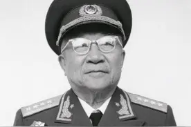 张云逸稀里糊涂娶二房，回来后大发雷霆：我闹革命，岂能娶小老婆图片