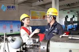 摄像头识别安全帽不规范佩戴图片