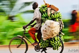 让全网男人疯狂沉迷的“奥德彪”拉香蕉，到底是什么梗？图片