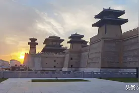 山东有座“莒国古城”，600年春秋强国不是盖的，风光民俗一流图片