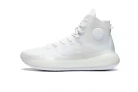 李宁会玩！驭帅14䨻曝新配色，空袭9代设计图曝光，裂变8代来袭图片