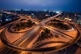 世界上有个国家虽然靠海，境内却没有一滴水，如今百姓都富得流油图片