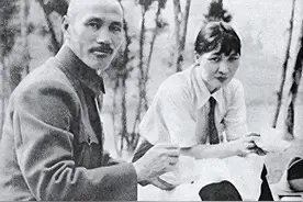 两次求美国用核弹炸大陆，宋美龄有多狠？杜鲁门痛斥：她是贼图片