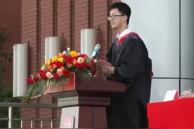 江西高考状元高三作文曝光，字好看文笔好，真是满分范文图片