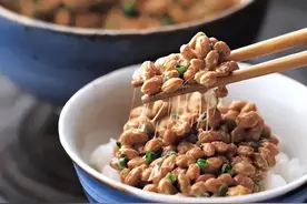 起源于中国的纳豆，日本人一日三餐都要吃，为何在我国不受欢迎？图片