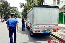 梧州街头的流动“售货车”，该驶向何处？图片