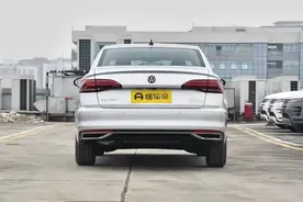 一汽大众宝来，最实用型小轿车图片