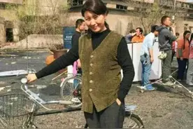 演员闫学晶发文被怼，是落井下石？审美疲劳？全视角探究原因图片