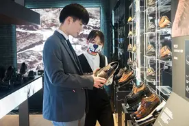 谁在乎7亿中国男人走得累不累？图片