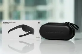 华为Vision Glass智能眼镜评测 兼顾便携与巨幕观影的绝佳神器图片