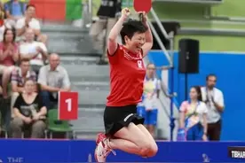 1989年，国乒“怪拍”倪夏莲无奈出走卢森堡，59岁仍征战国际赛场图片