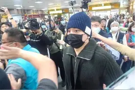 王大陆今日入伍！已集合乘车前往成功岭图片