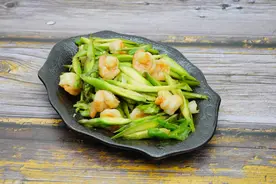 这7种蔬菜给孩子食用前，一定要知道这些常识，否则可能中毒图片