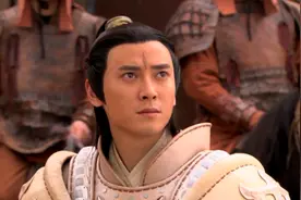 难怪杨戬只是三代弟子，实力比二代弟子都强，看他的另一师父是谁图片