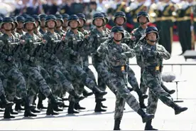 美军有能力打赢解放军吗？俄媒：两军差距大，除兵员其他都是劣势图片