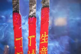 烧香为何一定是烧三根？每根分别代表什么？传统文化我们需要了解图片