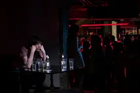 便利店起家，昂贵夜店“平替”，天堂超市为什么能吸引年轻人？图片