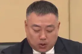 刘国梁落泪发声图片