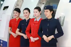 空姐除了漂亮的制服，还会戴一块好看的手表，不是看时间这么简单图片